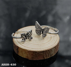 ARSH430  TWO Butterfly Rings Adjustable