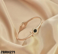 ZBRH271  Clock Bracelet